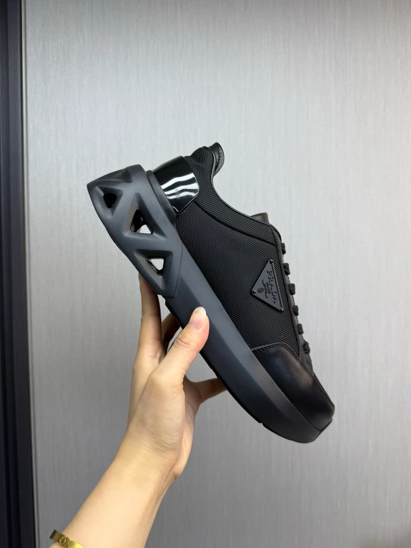 Men's shoes 💰760💰 [PRADA] New models synchronized with the official website, high-quality shipments ✔️Best sellers🔥 Original cowhide + cowhide lining, 1🆚1 replica, original original sole, 38-45 (men's 38.45 custom-made, non-refundable)